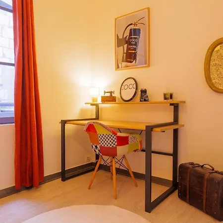 Le 5, Charm, Comfort, 2 Bedrooms, 5 People Max Saumur