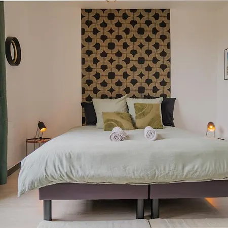 Le 5, Charm, Comfort, 2 Bedrooms, 5 People Max 公寓