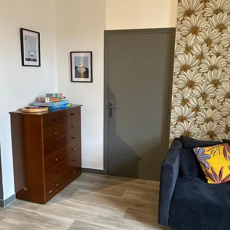 Le 5, Charm, Comfort, 2 Bedrooms, 5 People Max