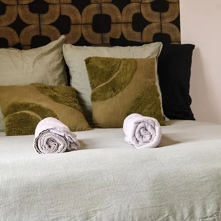Le 5, Charm, Comfort, 2 Bedrooms, 5 People Max 公寓 *